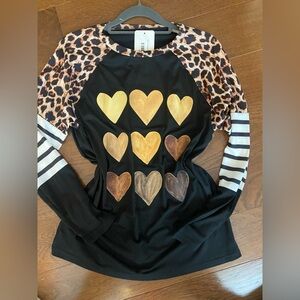 NWT black tan hearts leopard long sleeve Vday top size small